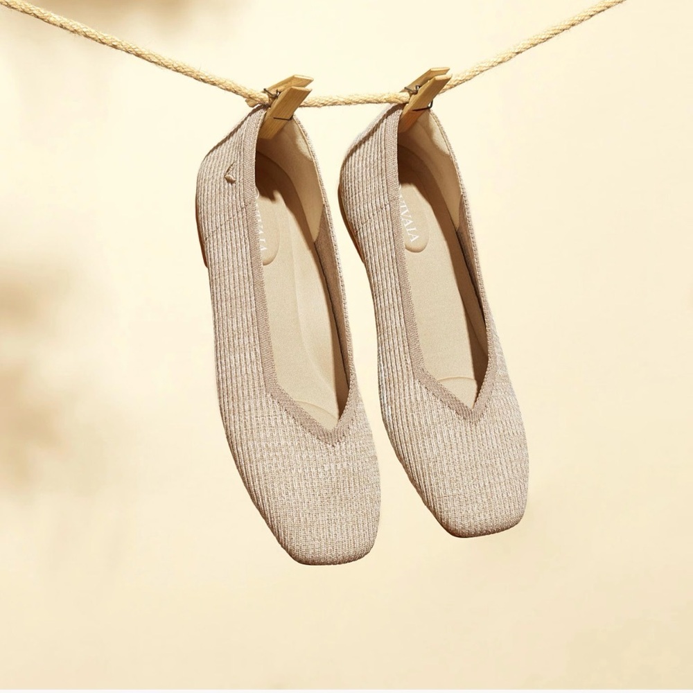 Vivaia Square-Toe V-Cut Flats size 10.5